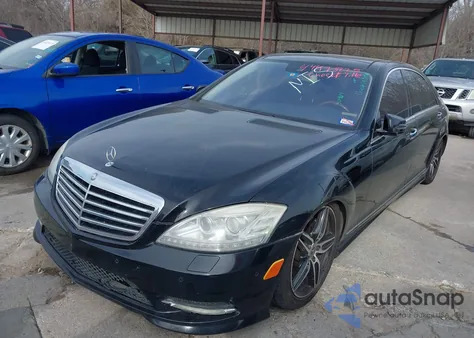 2013 Mercedes-Benz S 550 from USA, damaged, VIN WDDNG7DB1DA504164